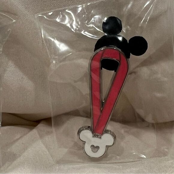 Disney Mickey Yellow and Pink Ribbon Lanyard Collectible Trading 2 Pins EUC - Picture 4 of 4